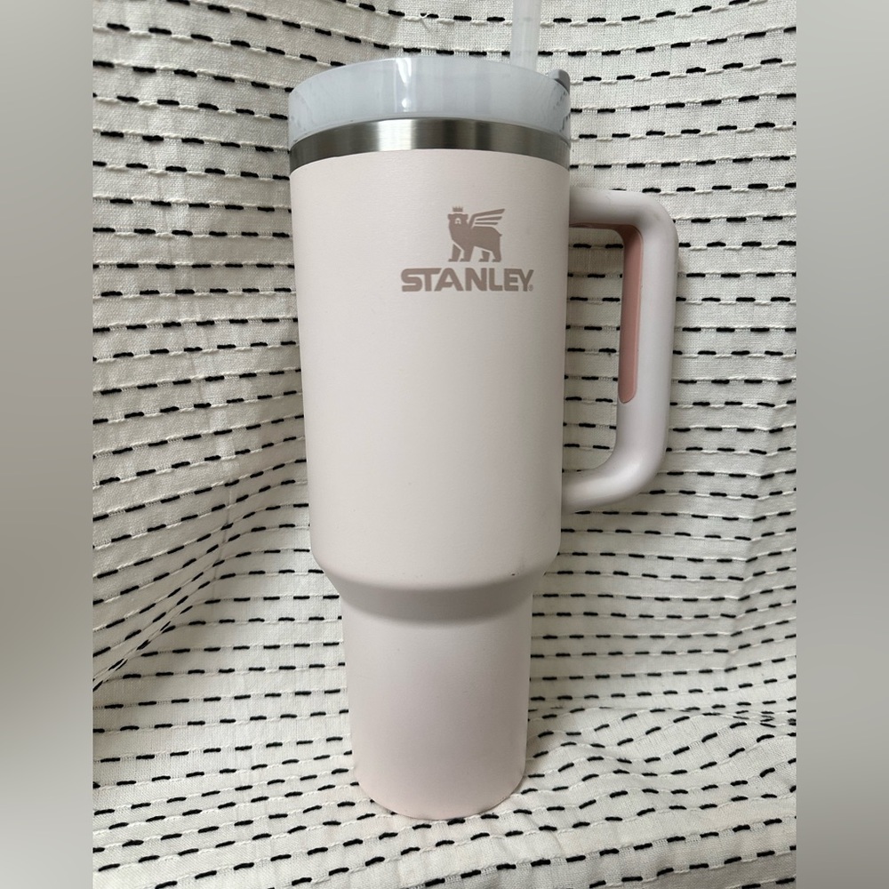 Rose Quartz Stanley 40oz